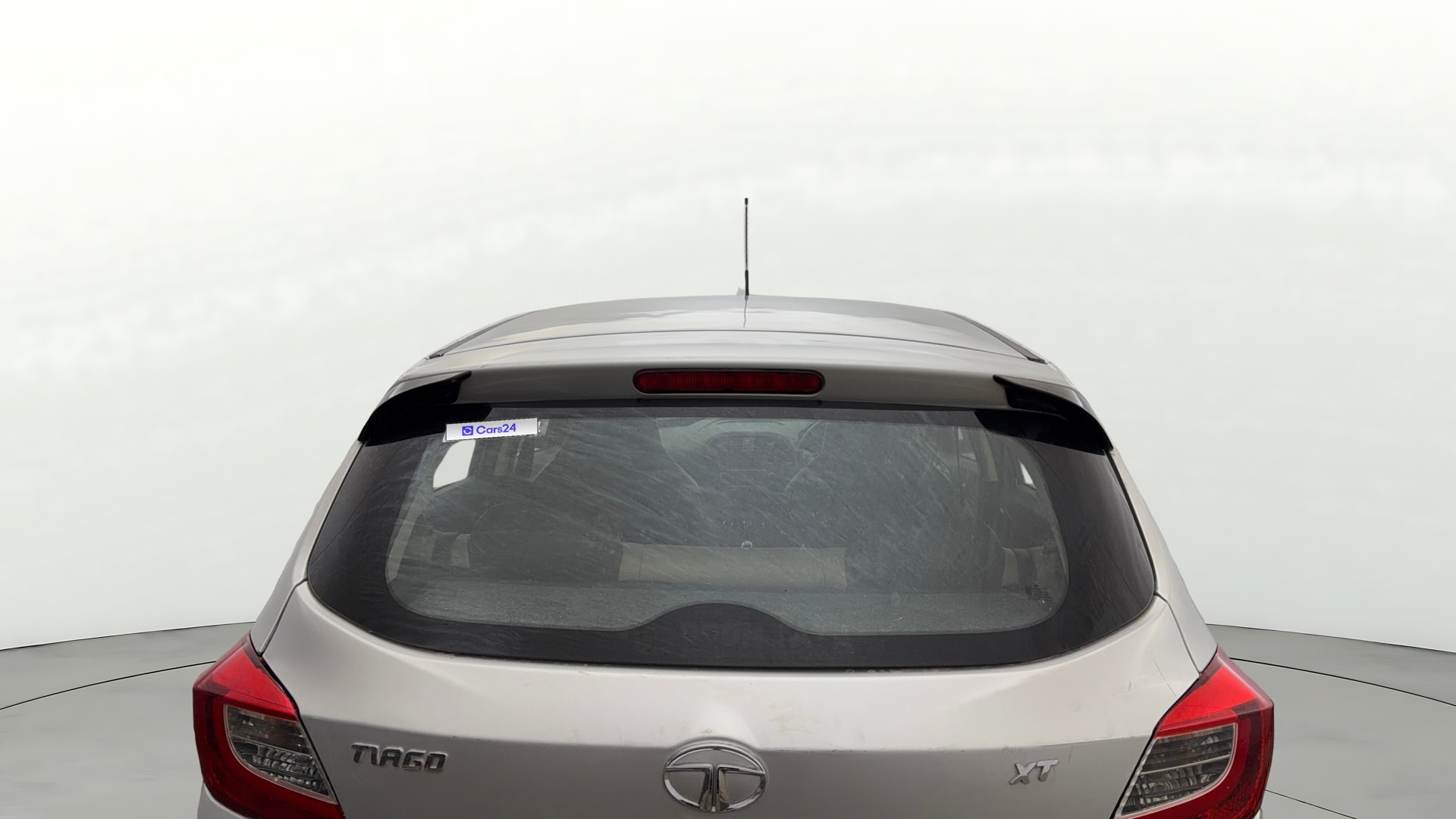 View 2019 Tata Tiago Revotorq XB Image 4 Used 2019 Tata Tiago Revotorq XB Image 4
