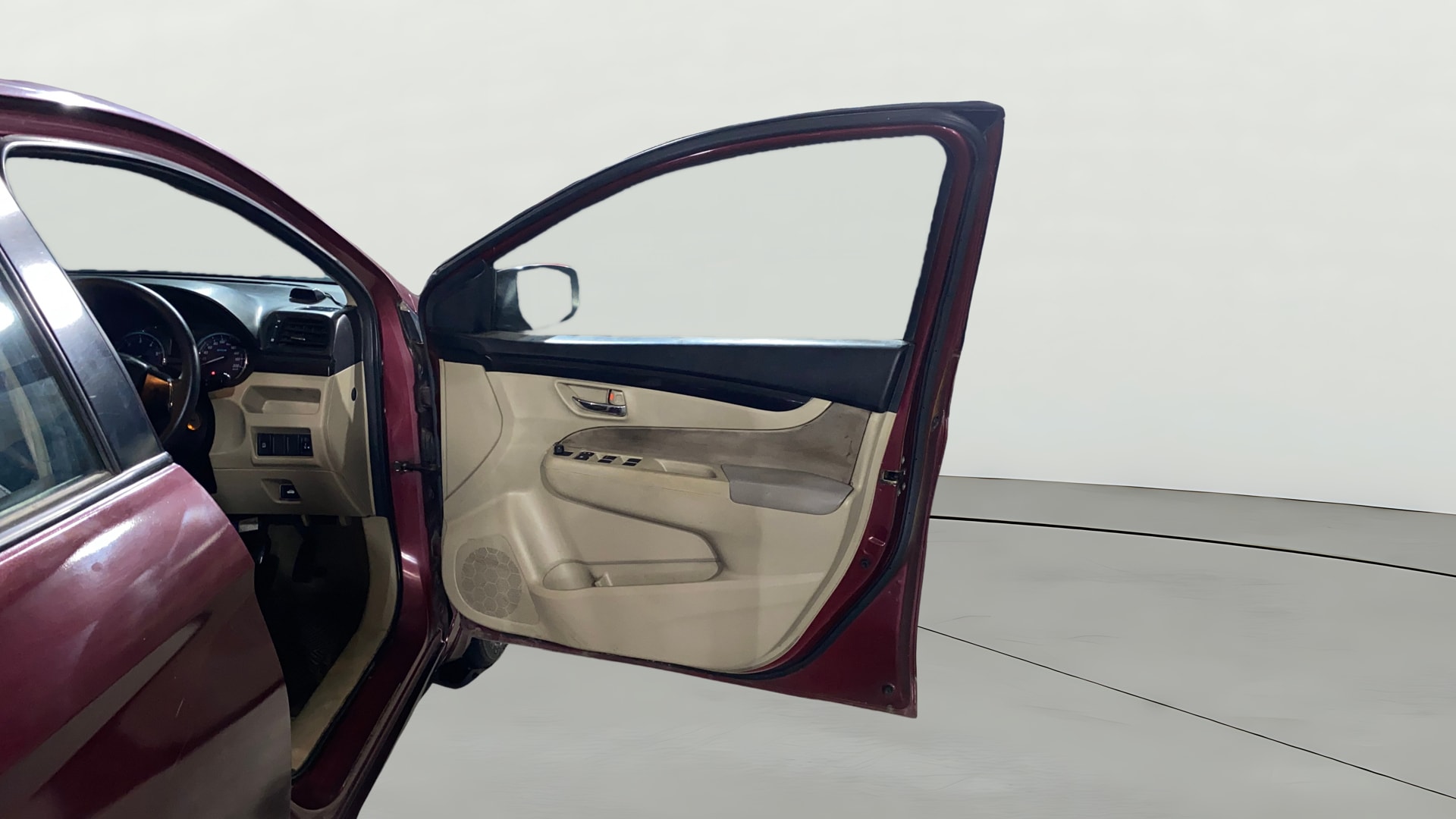 View 2015 Maruti Suzuki 1000 Base Variant Image 43 Used 2015 Maruti Suzuki 1000 Base Variant Image 43