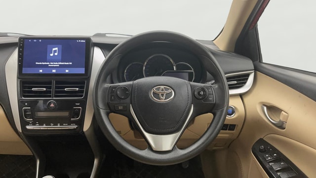 View Toyota Yaris Image 12 Used Toyota Yaris Image 12