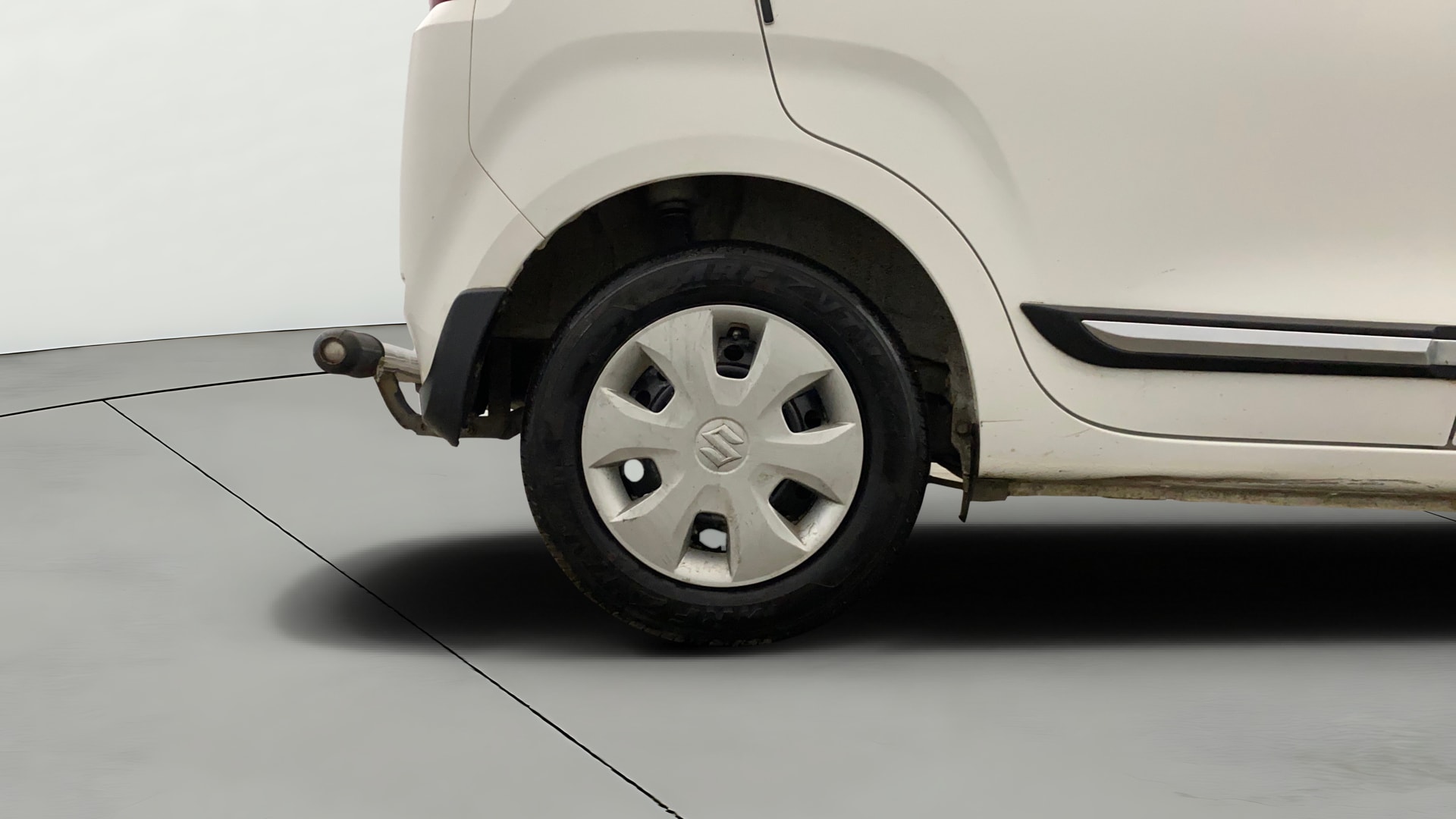View 2025 Maruti Suzuki 1000 Base Variant Image 24 Used 2025 Maruti Suzuki 1000 Base Variant Image 24