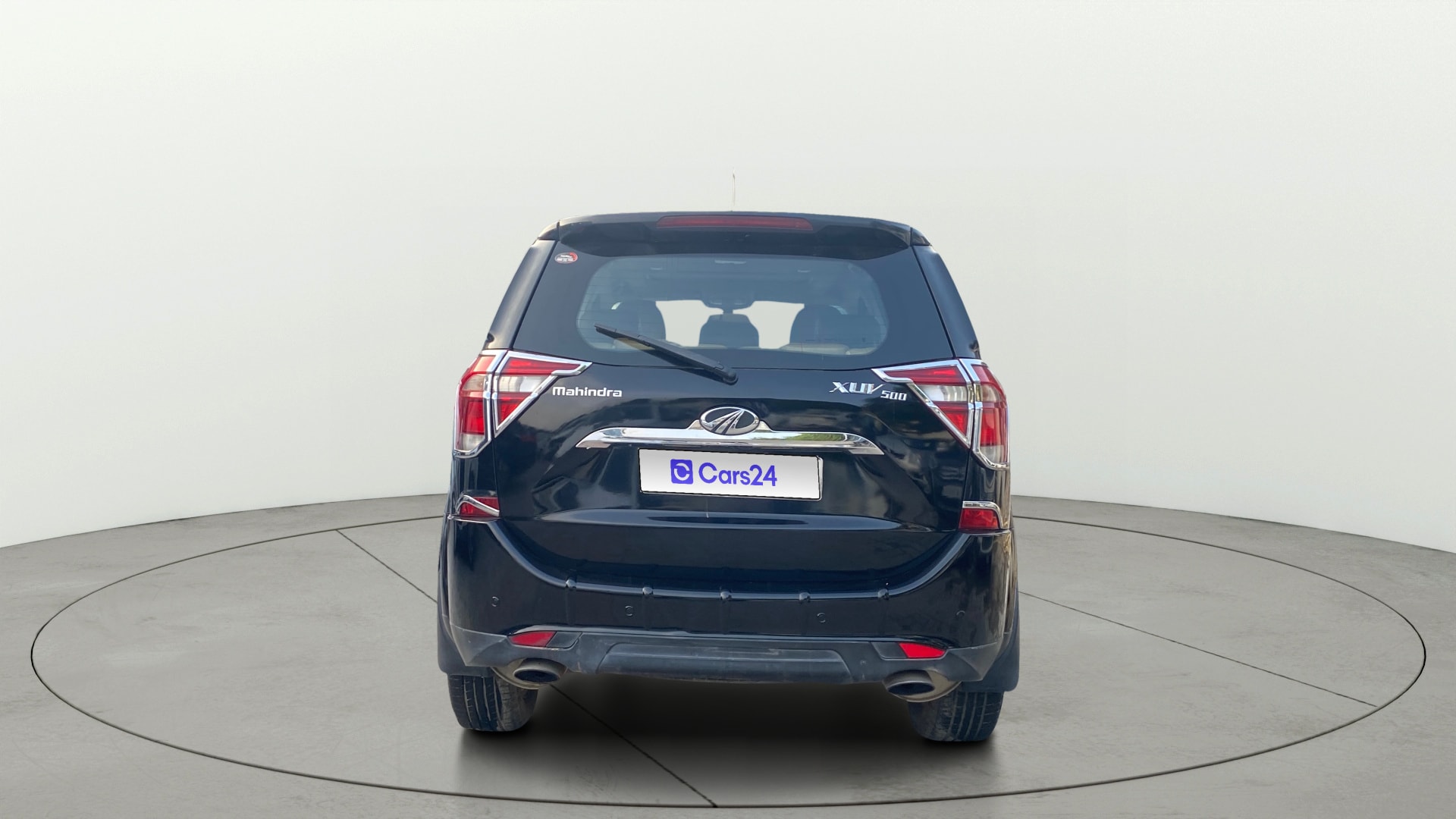 View 2018 Mahindra XUV500 W11 AT Image 45 Used 2018 Mahindra XUV500 W11 AT Image 45