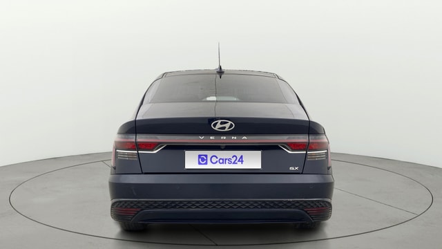 View Hyundai Verna Image 42 Used Hyundai Verna Image 42