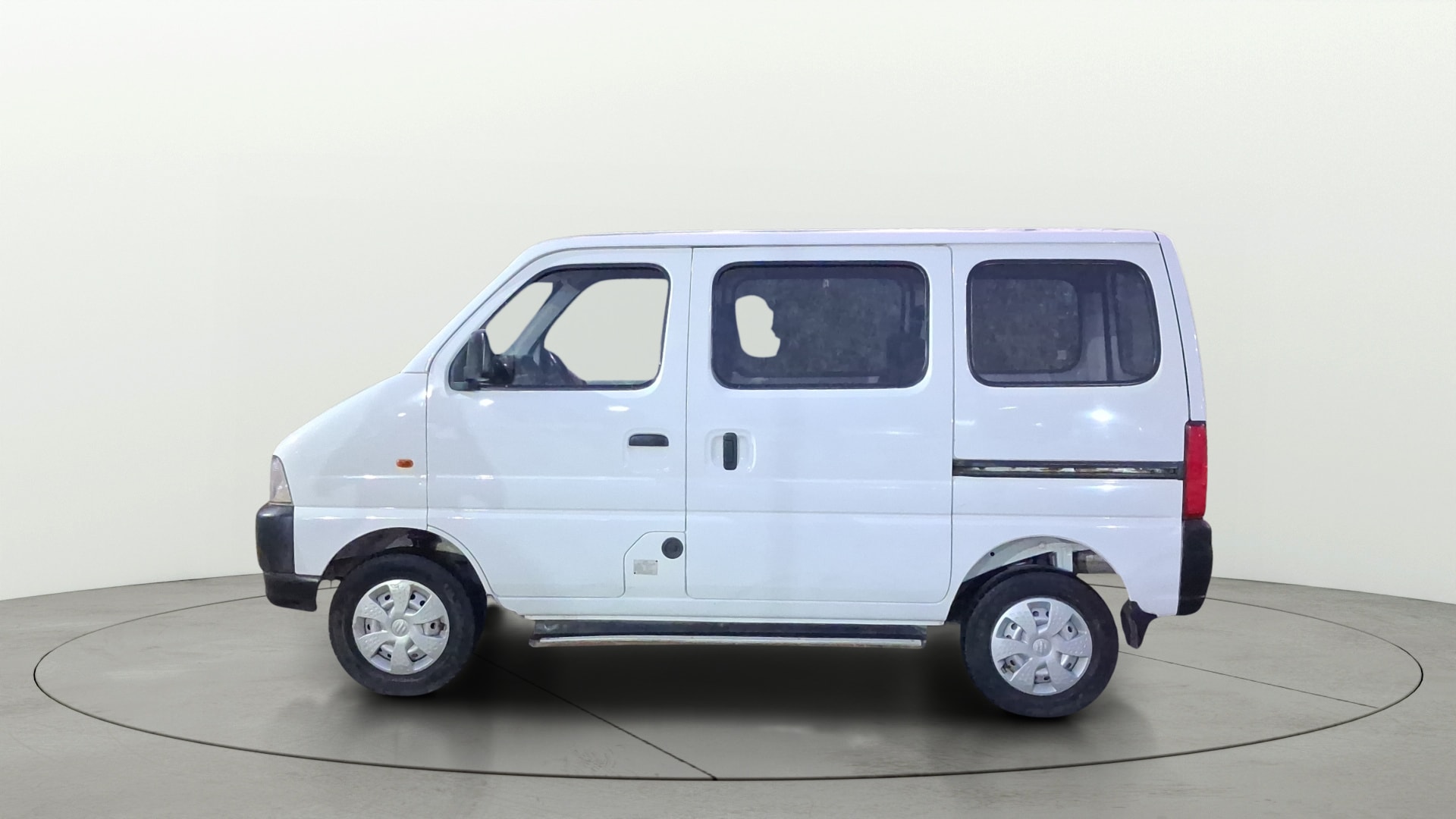 View 2024 Maruti Suzuki 1000 Base Variant Image 5 Used 2024 Maruti Suzuki 1000 Base Variant Image 5
