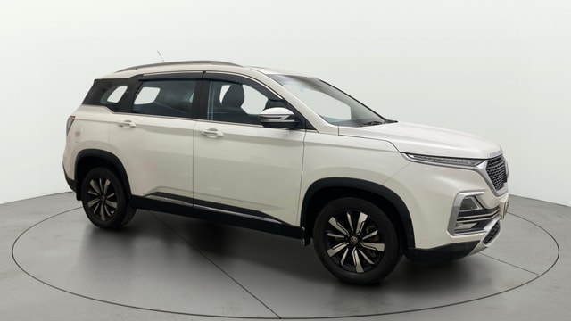 View MG Hector Image 39 Used MG Hector Image 39