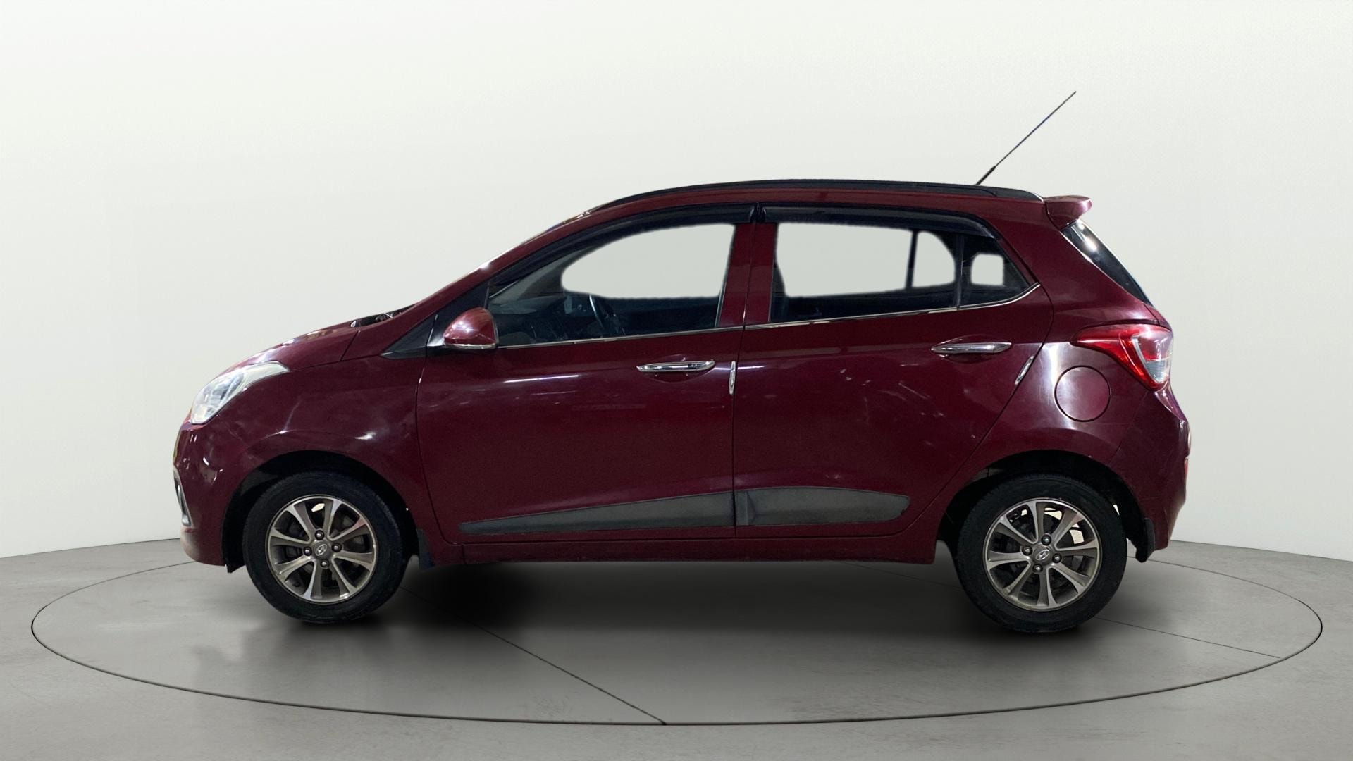 Used 2015 Hyundai Grand i10 Used 2015 Hyundai Grand i10