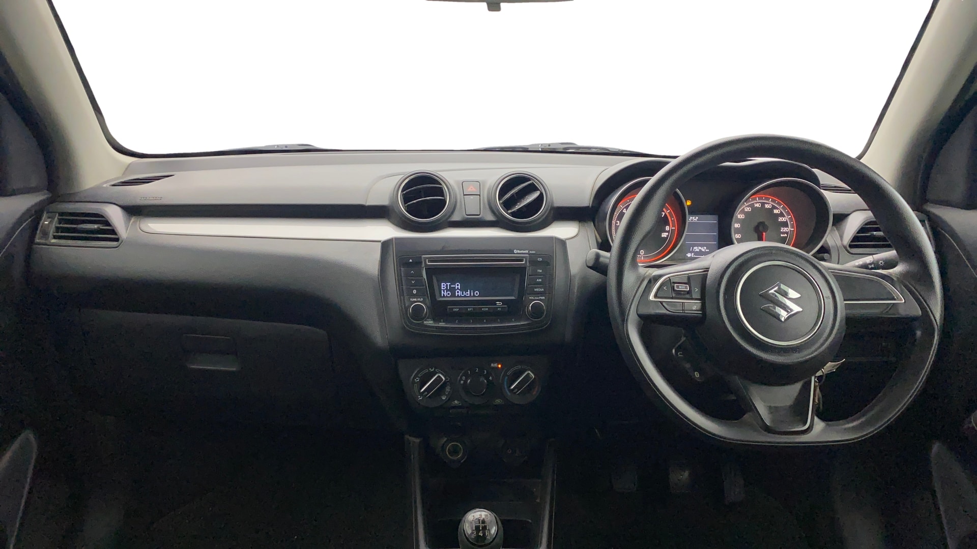 View 2019 Maruti Suzuki 1000 Base Variant Image 15 Used 2019 Maruti Suzuki 1000 Base Variant Image 15