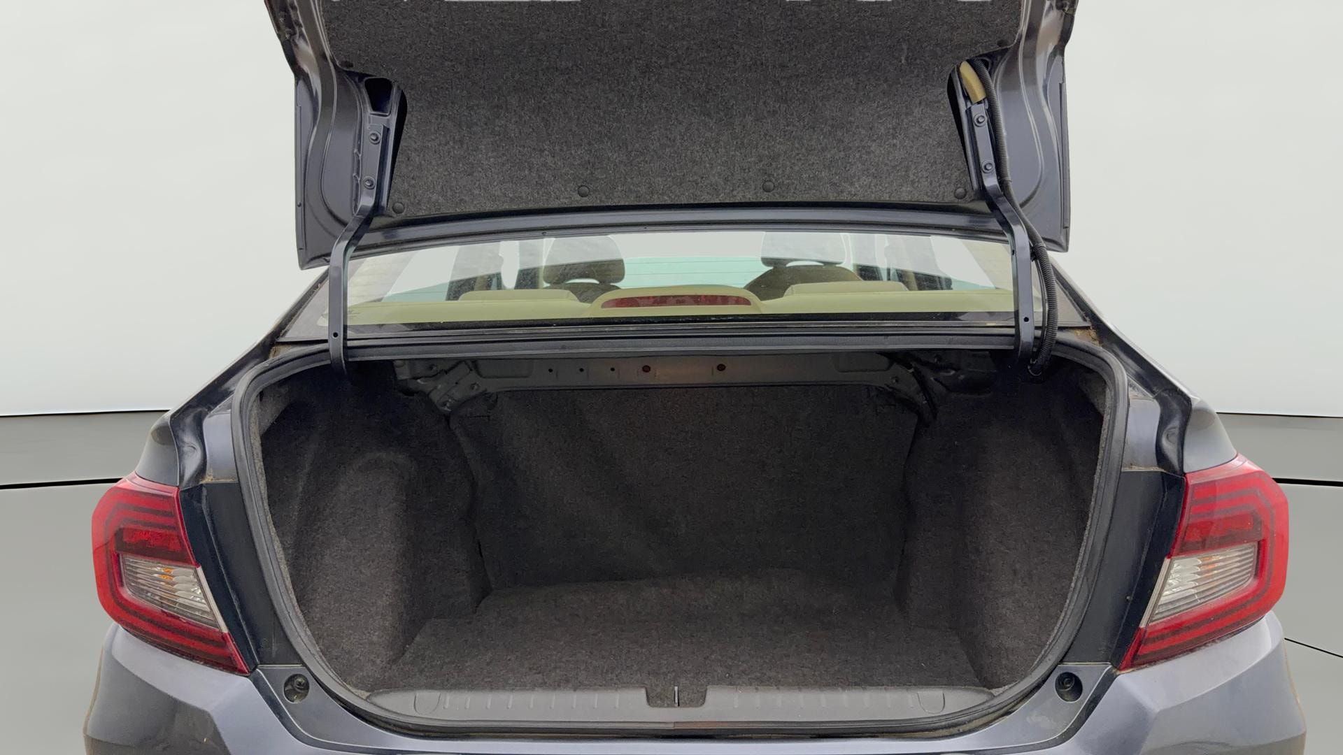 Used 2024 Honda Amaze Used 2024 Honda Amaze