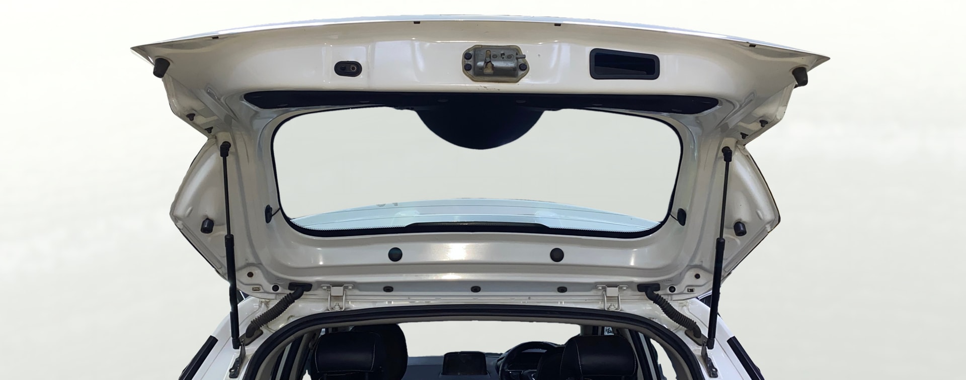 View 2021 Tata Nexon Revotron XE Image 16 Used 2021 Tata Nexon Revotron XE Image 16