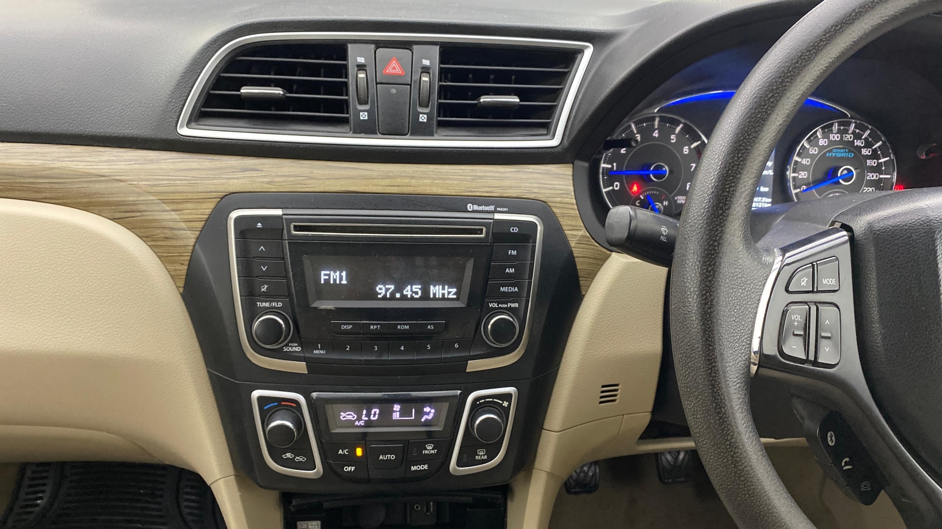 View 2018 Maruti Suzuki 1000 Base Variant Image 18 Used 2018 Maruti Suzuki 1000 Base Variant Image 18
