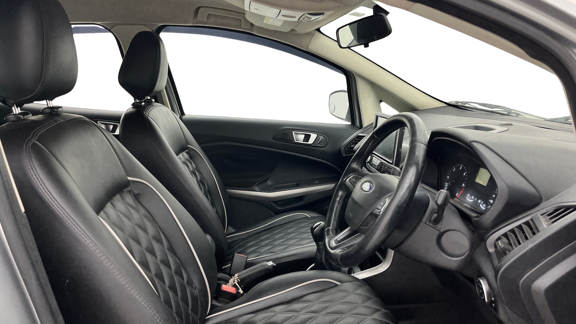 View 2018 Ford EcoSport 1.5 TDCi Diesel Ambiente BS IV Image 27 Used 2018 Ford EcoSport 1.5 TDCi Diesel Ambiente BS IV Image 27