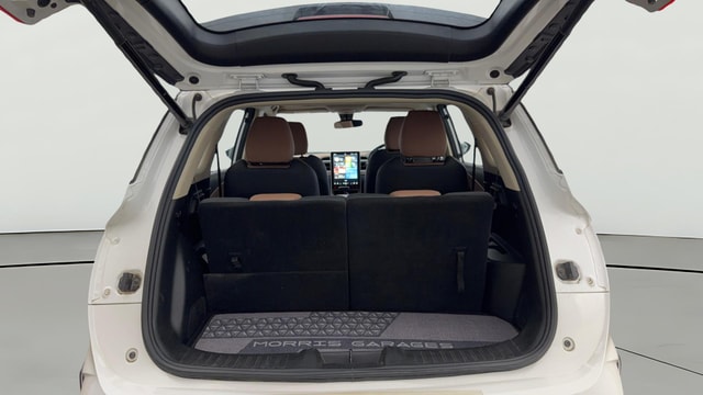 View MG Hector Plus Image 43 Used MG Hector Plus Image 43