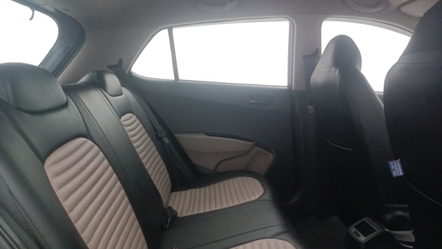 View Hyundai Grand i10 Image 29 Used Hyundai Grand i10 Image 29