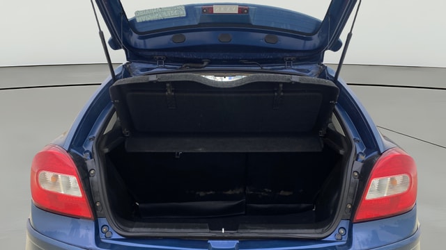 View Maruti Suzuki 1000 Image 36 Used Maruti Suzuki 1000 Image 36