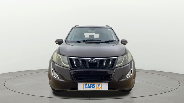 View Mahindra XUV500 Image 1 Used Mahindra XUV500 Image 1