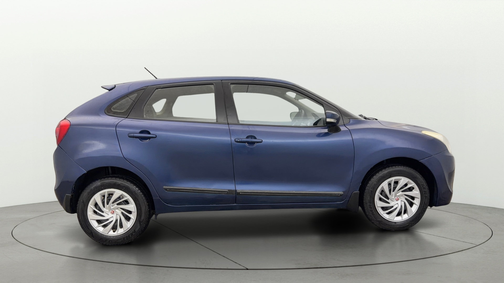 View 2018 Maruti Suzuki 1000 Base Variant Image 8 Used 2018 Maruti Suzuki 1000 Base Variant Image 8