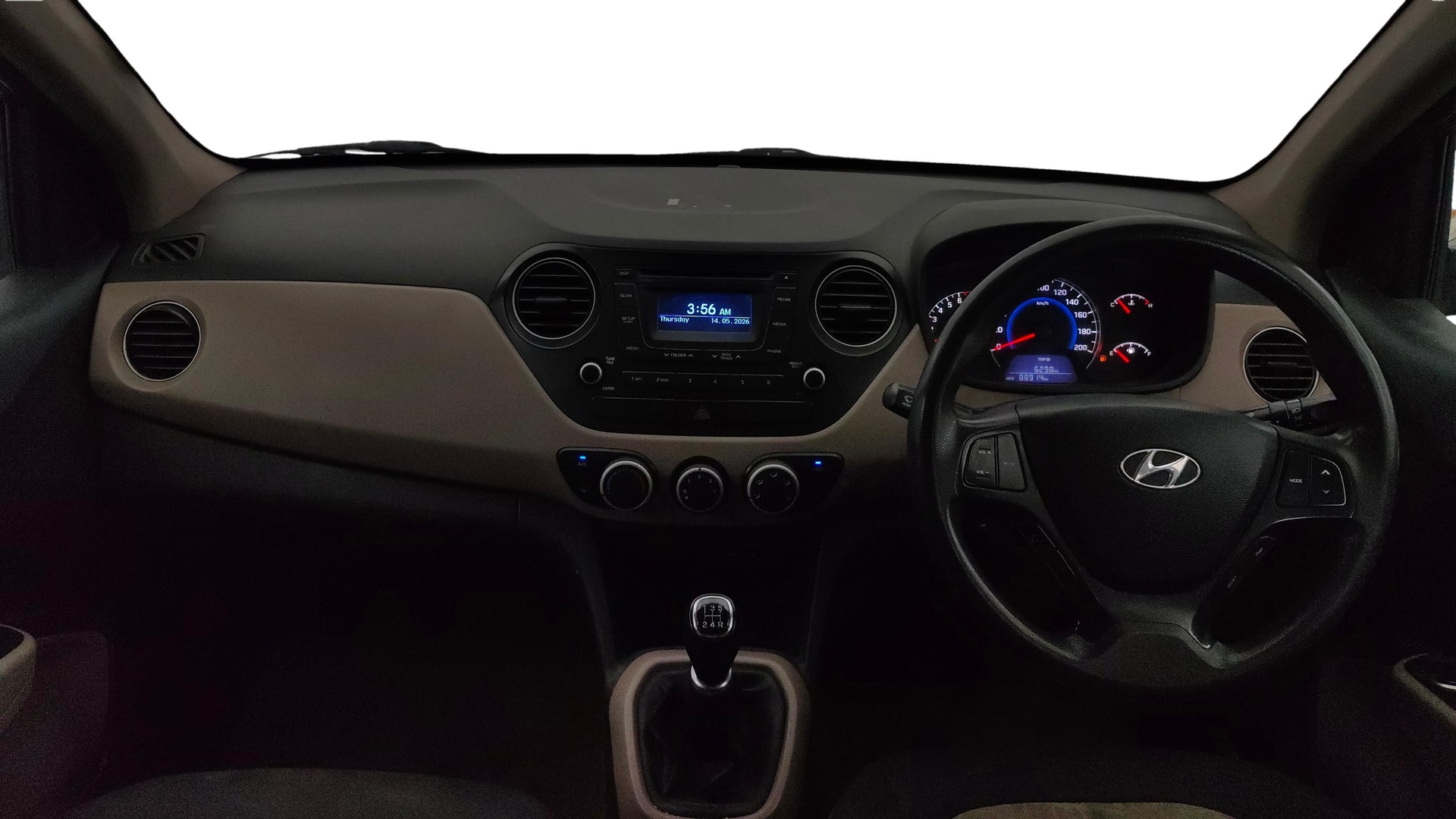 View 2015 Hyundai Grand i10 Sportz 1.2 Kappa Image 15 Used 2015 Hyundai Grand i10 Sportz 1.2 Kappa Image 15