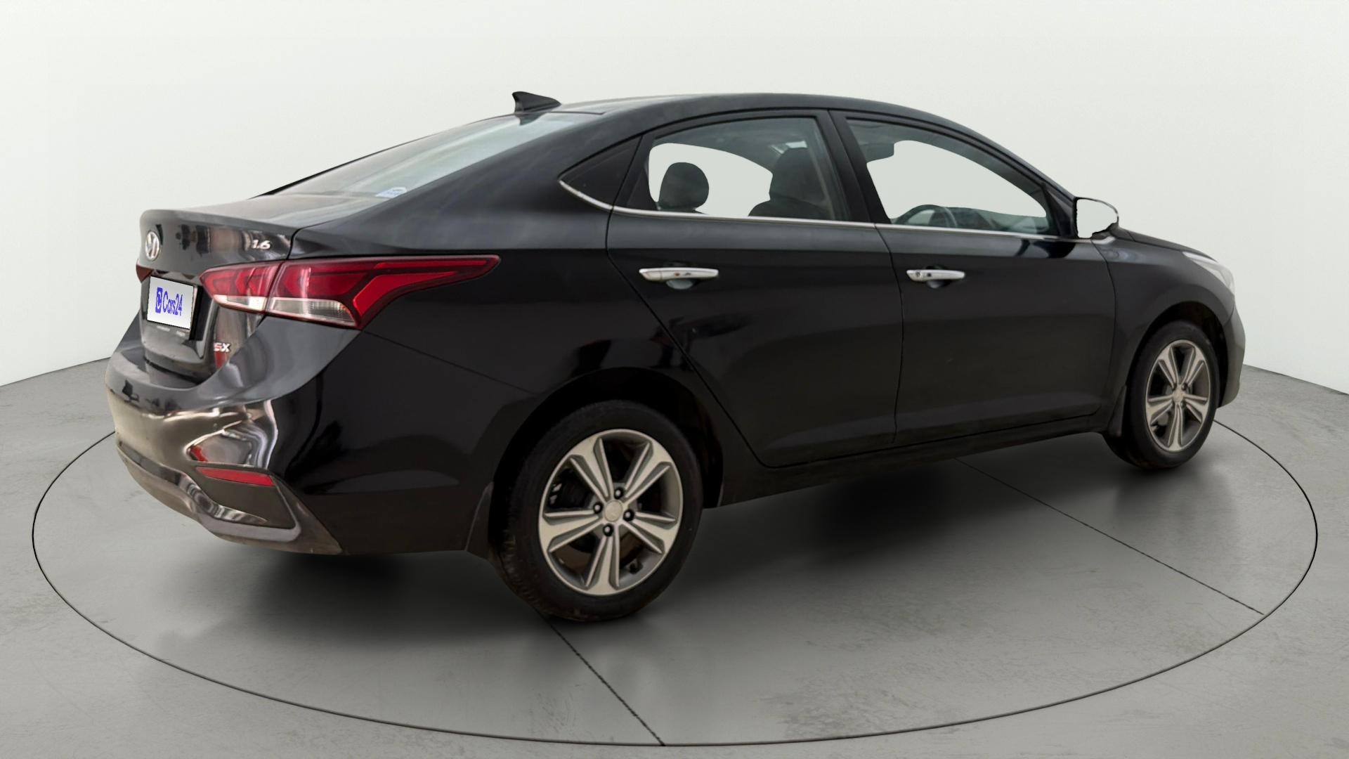 Used 2018 Hyundai Verna Used 2018 Hyundai Verna