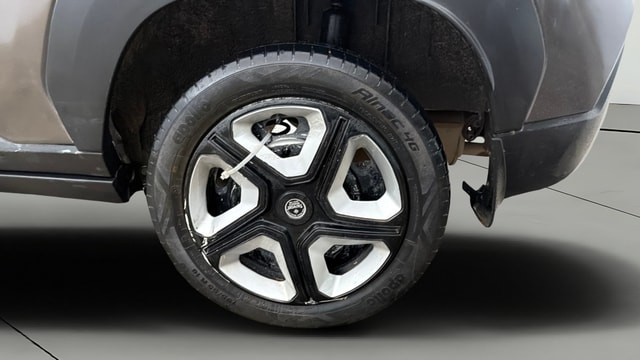 View Nissan Magnite Image 11 Used Nissan Magnite Image 11