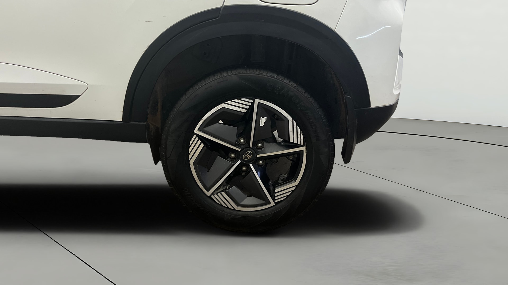 View 2023 Tata Nexon Revotron XE Image 8 Used 2023 Tata Nexon Revotron XE Image 8