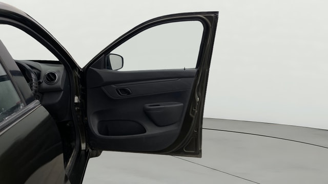 View Renault Kwid Image 43 Used Renault Kwid Image 43