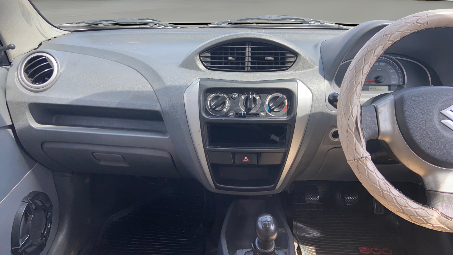 View 2015 Maruti Suzuki Alto 800 LX Image 17 Used 2015 Maruti Suzuki Alto 800 LX Image 17