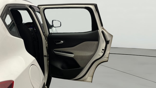 View Nissan Magnite Image 5 Used Nissan Magnite Image 5