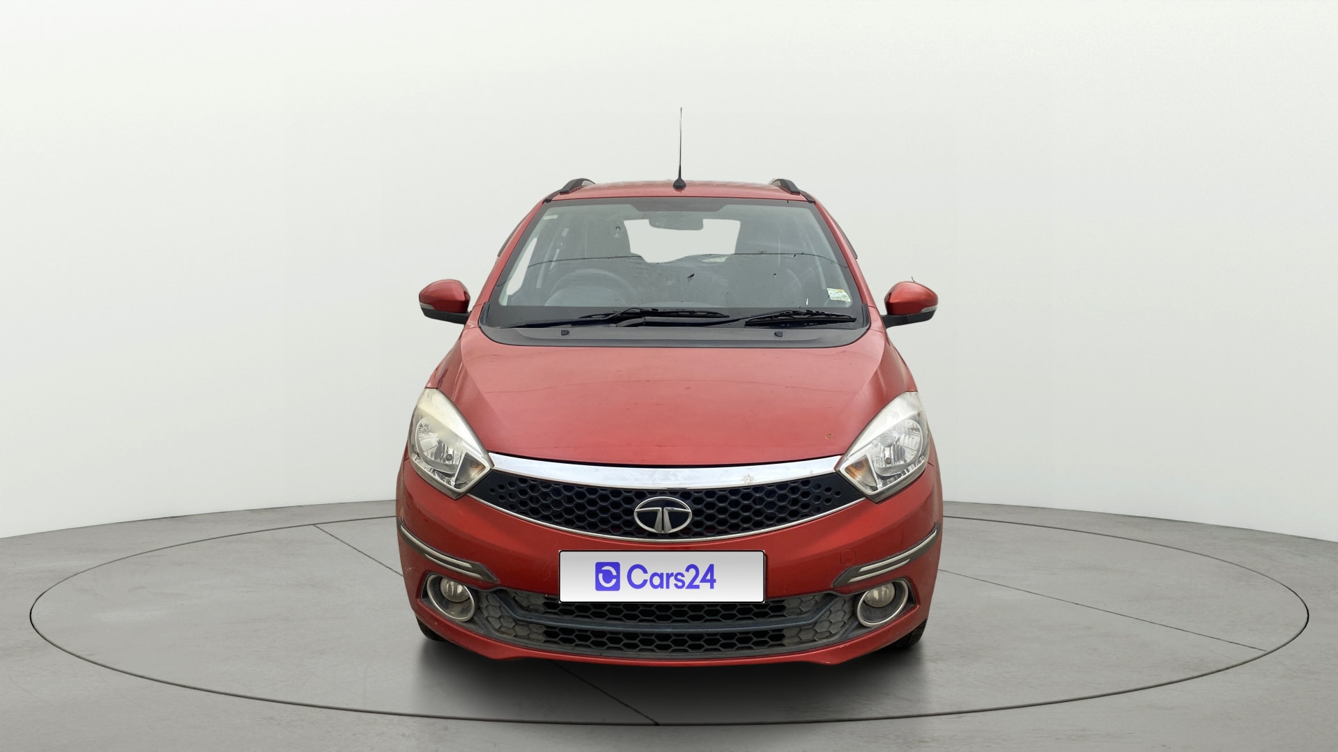 View 2019 Tata Tiago Revotorq XB Image 1 Used 2019 Tata Tiago Revotorq XB Image 1