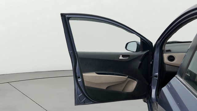 View Hyundai Xcent Image 30 Used Hyundai Xcent Image 30