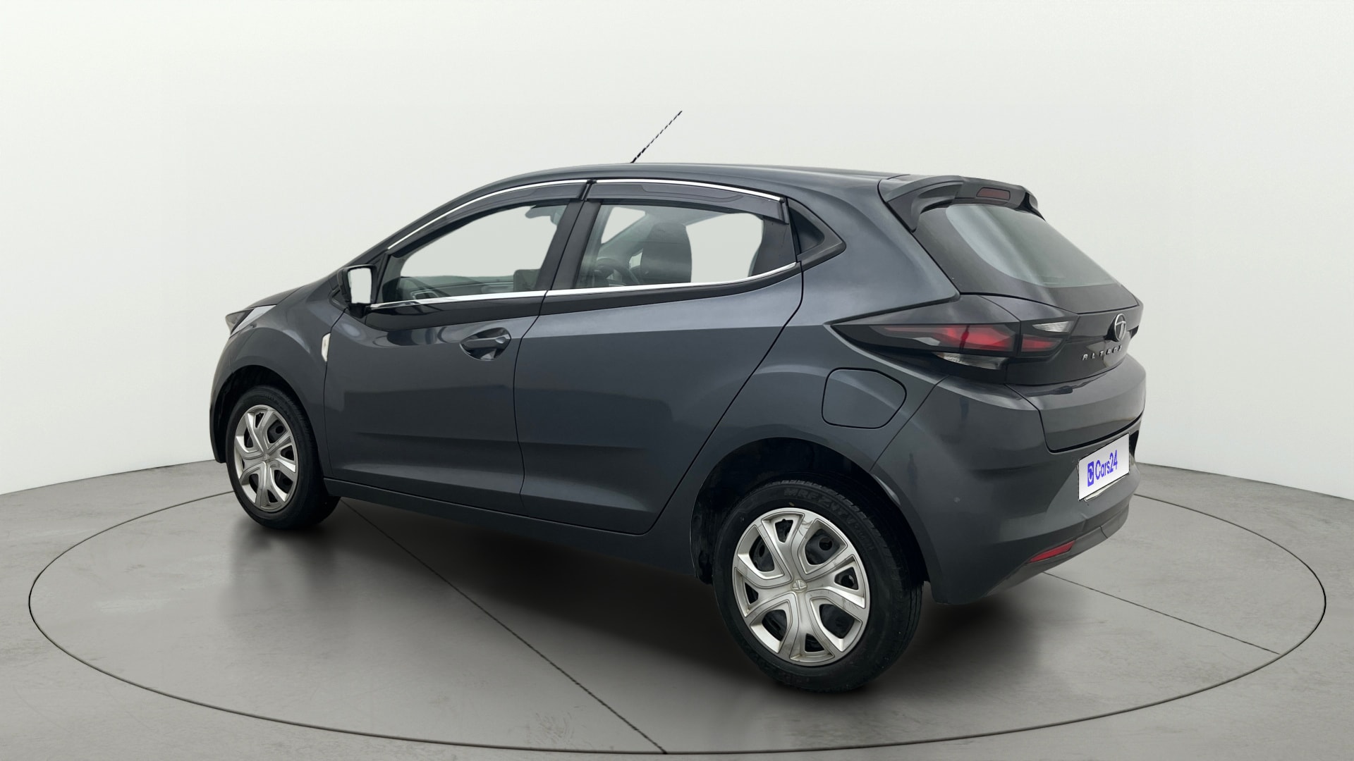 View 2021 Tata Altroz XT Petrol Image 2 Used 2021 Tata Altroz XT Petrol Image 2