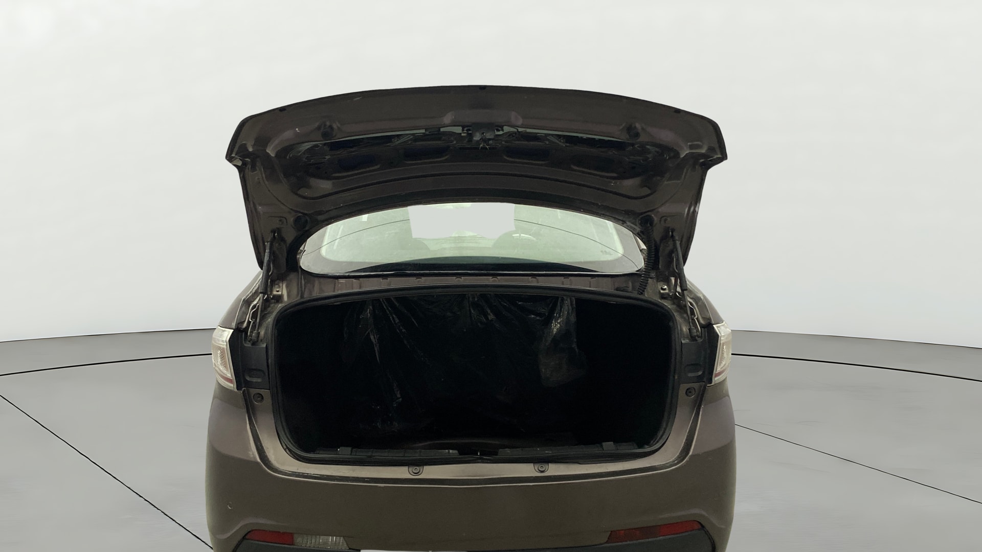 View 2020 Tata Tigor XE Diesel Image 16 Used 2020 Tata Tigor XE Diesel Image 16