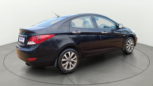 View Hyundai Fluidic Verna Image 42 Used Hyundai Fluidic Verna Image 42