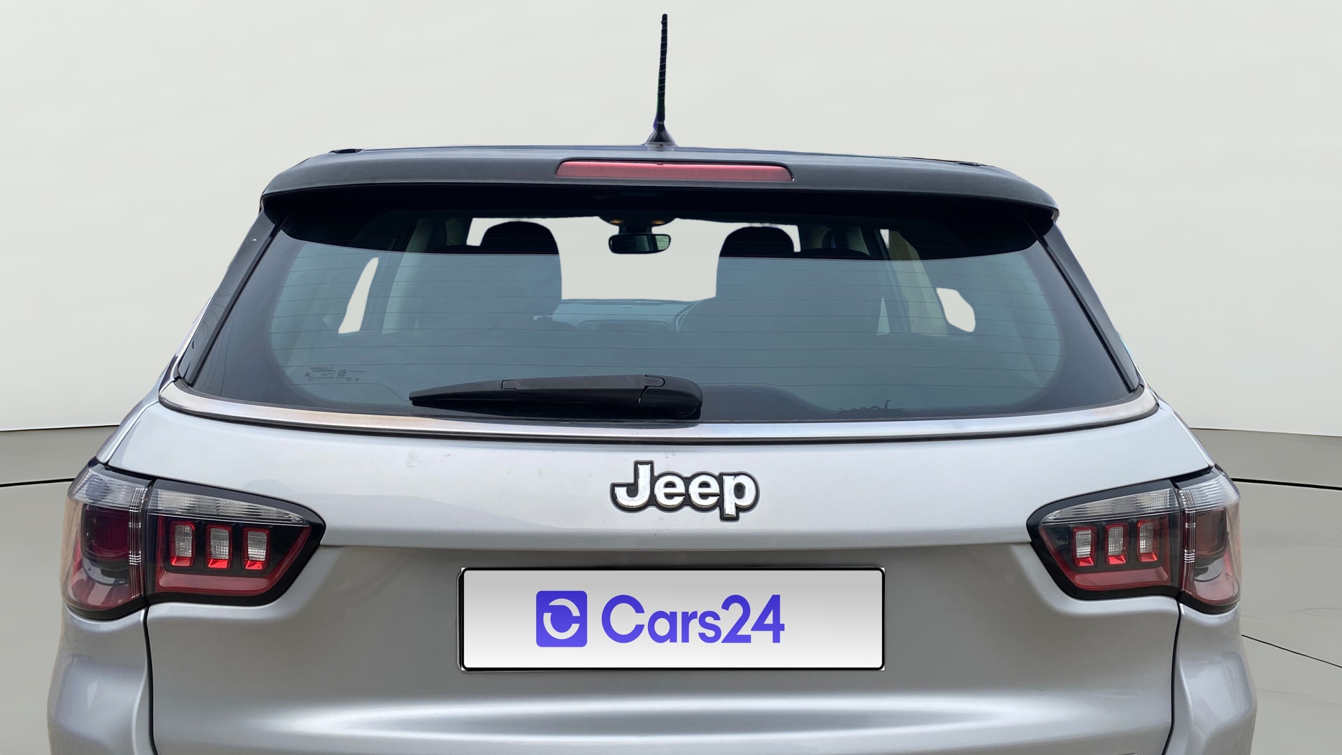 View 2017 Jeep Compass Sport 2.0 Diesel BS IV Image 4 Used 2017 Jeep Compass Sport 2.0 Diesel BS IV Image 4