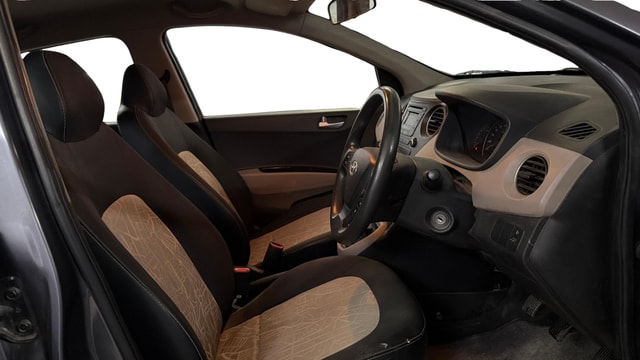 View Hyundai Grand i10 Image 25 Used Hyundai Grand i10 Image 25