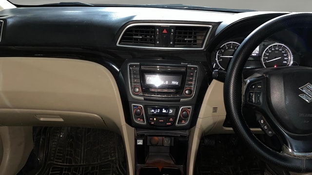 View Maruti Suzuki 1000 Image 17 Used Maruti Suzuki 1000 Image 17