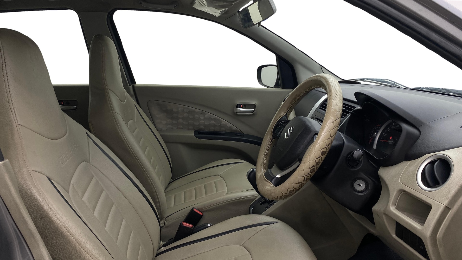 View 2017 Maruti Suzuki 1000 Base Variant Image 25 Used 2017 Maruti Suzuki 1000 Base Variant Image 25