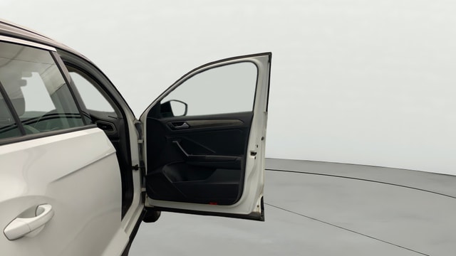View Volkswagen T-Roc Image 45 Used Volkswagen T-Roc Image 45