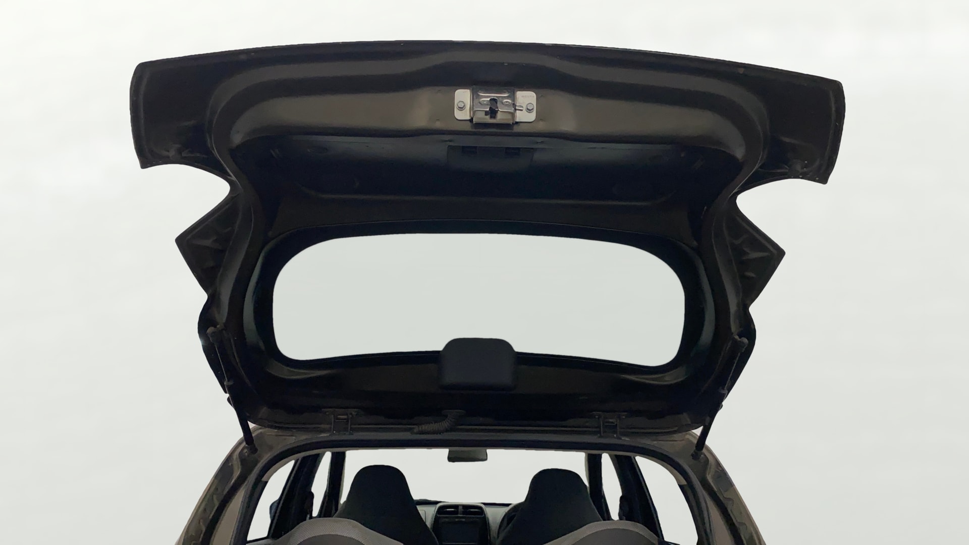 View 2019 Renault Kwid RXL 1.0 BS IV Image 33 Used 2019 Renault Kwid RXL 1.0 BS IV Image 33