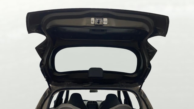 View Renault Kwid Image 33 Used Renault Kwid Image 33