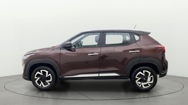 View Nissan Magnite Image 5 Used Nissan Magnite Image 5