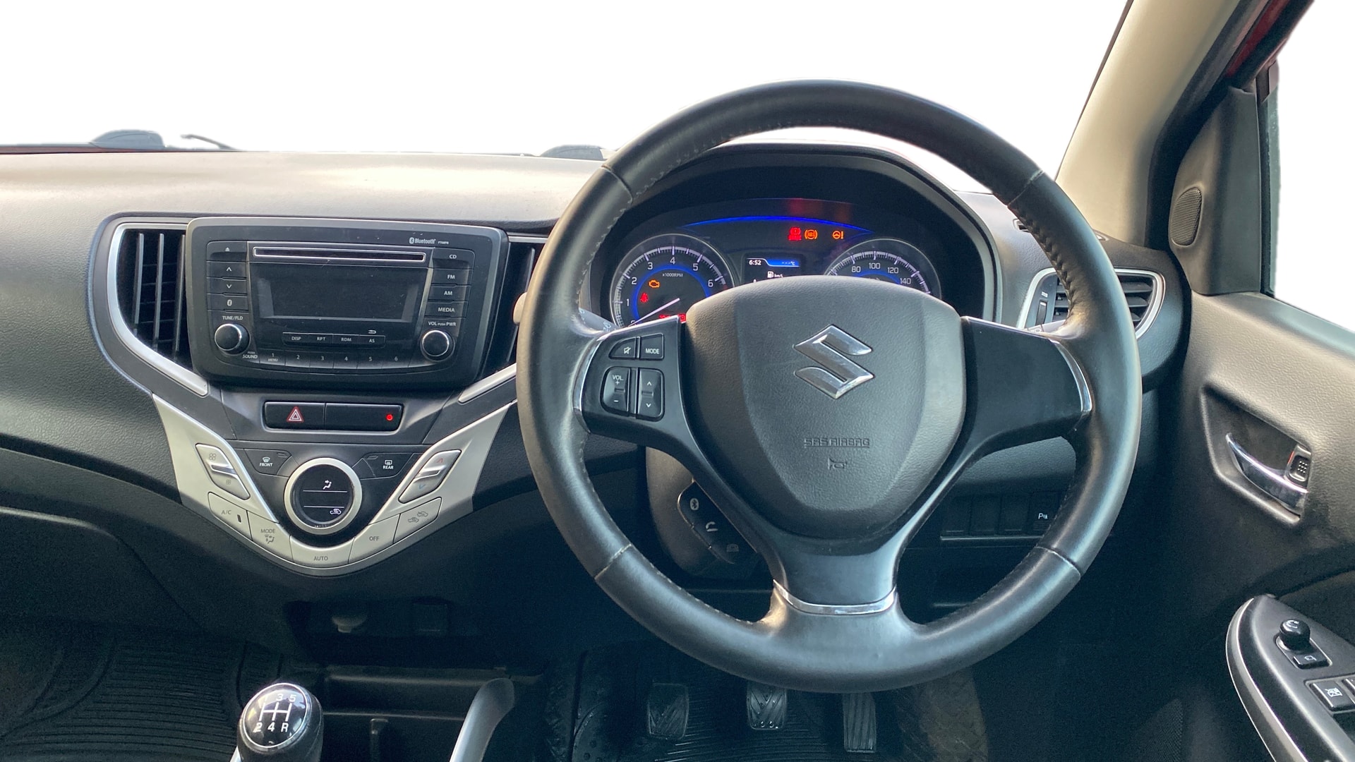 View 2017 Maruti Suzuki 1000 Base Variant Image 20 Used 2017 Maruti Suzuki 1000 Base Variant Image 20