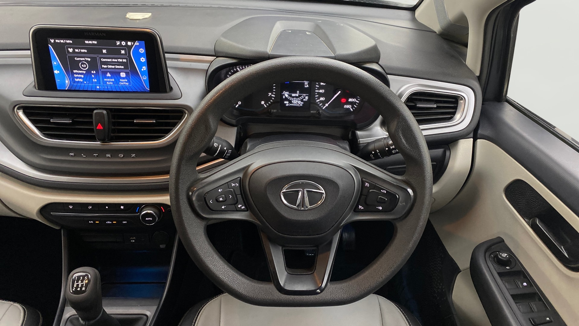 Used 2022 Tata Altroz Used 2022 Tata Altroz