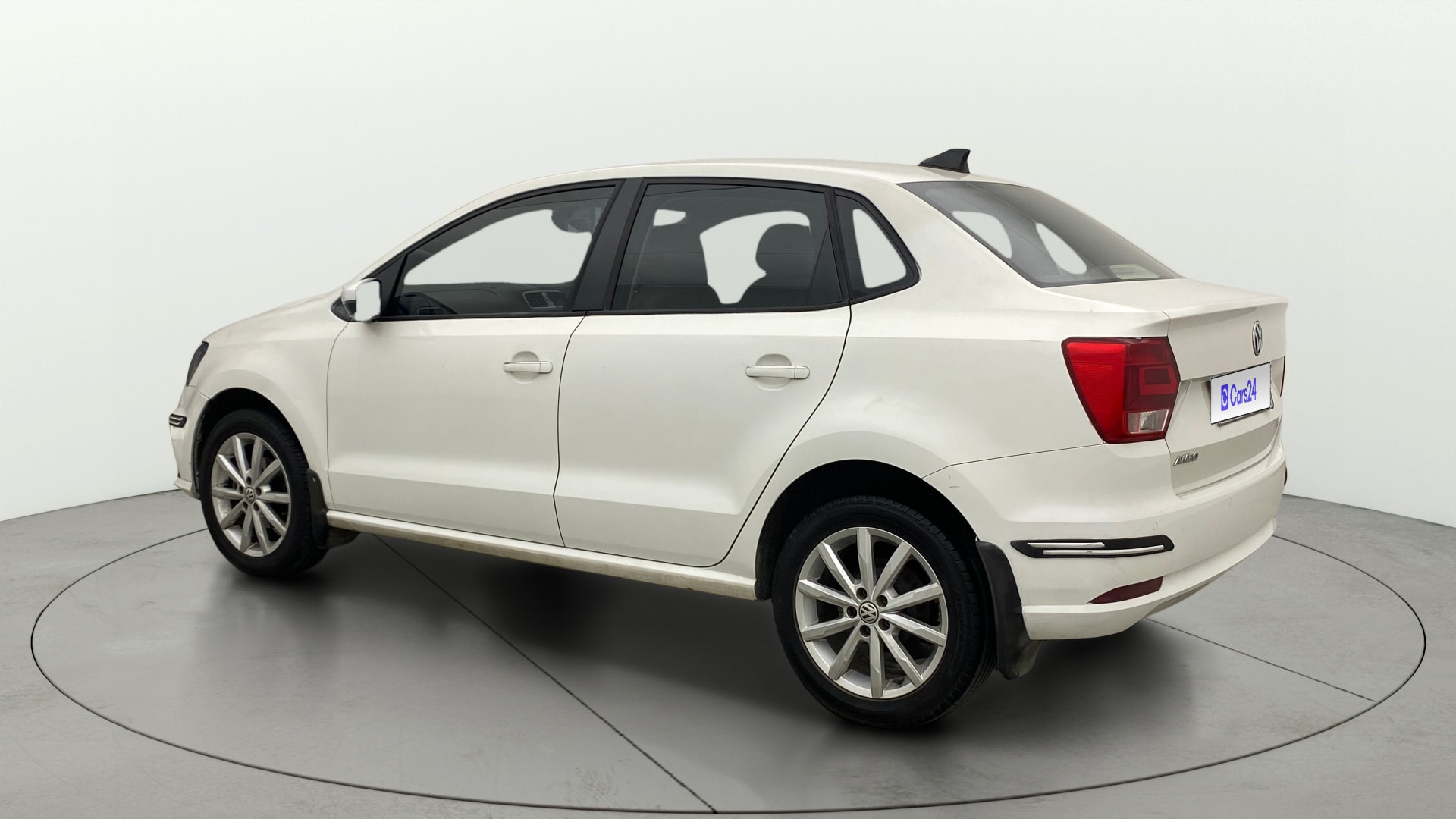 View 2018 Volkswagen Ameo 1.2L MPI Petrol Comfortline Image 2 Used 2018 Volkswagen Ameo 1.2L MPI Petrol Comfortline Image 2