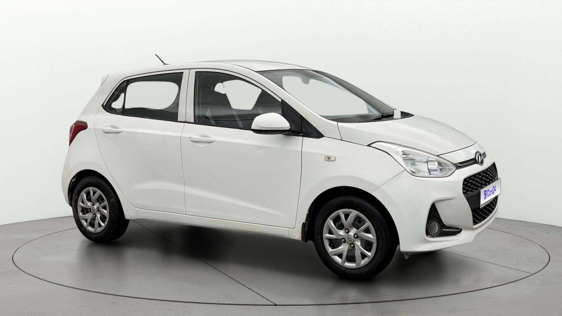 Used 2018 Hyundai Grand i10 Used 2018 Hyundai Grand i10