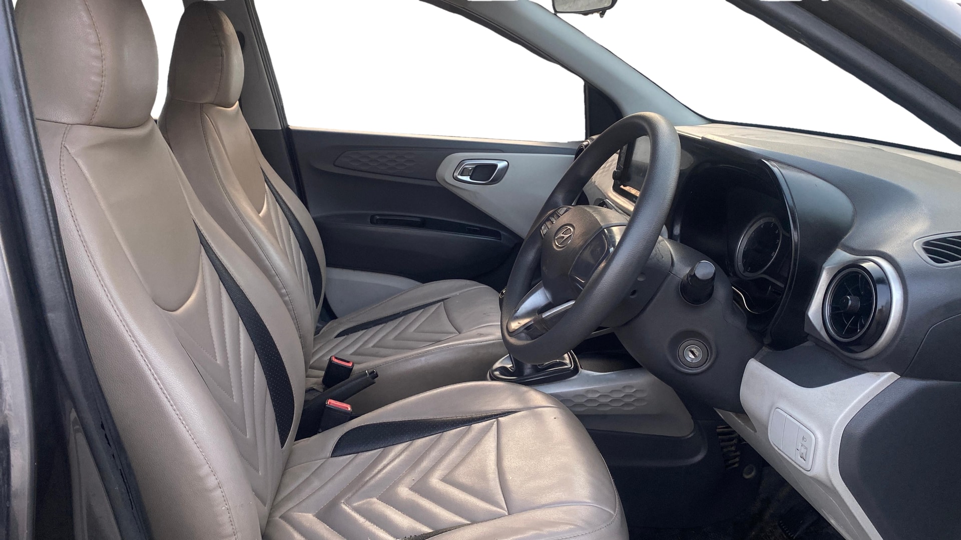 View 2019 Hyundai Grand i10 Nios Sportz Petrol Image 17 Used 2019 Hyundai Grand i10 Nios Sportz Petrol Image 17