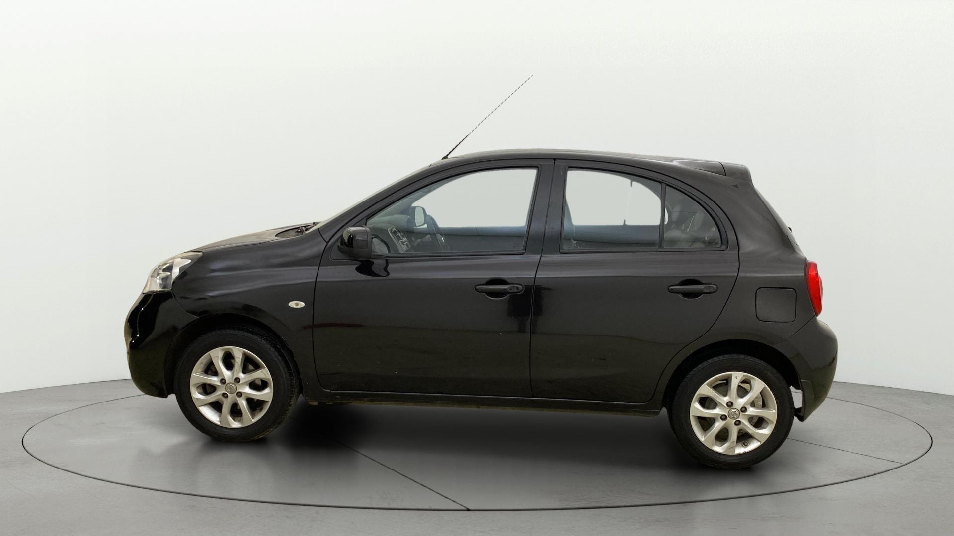 View 2016 Nissan Micra XV (CVT) Image 5 Used 2016 Nissan Micra XV (CVT) Image 5