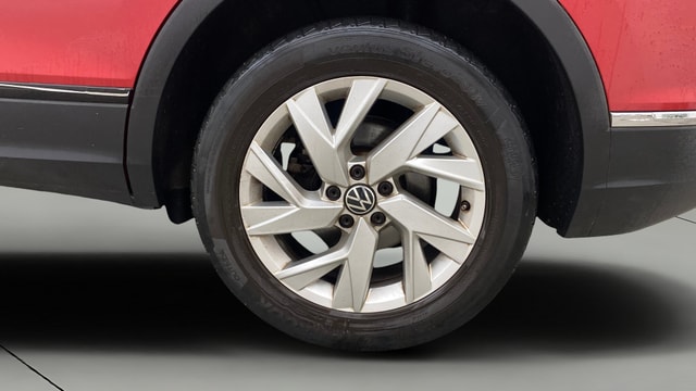 View Volkswagen Tiguan Image 12 Used Volkswagen Tiguan Image 12
