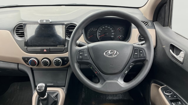 View Hyundai Xcent Image 12 Used Hyundai Xcent Image 12