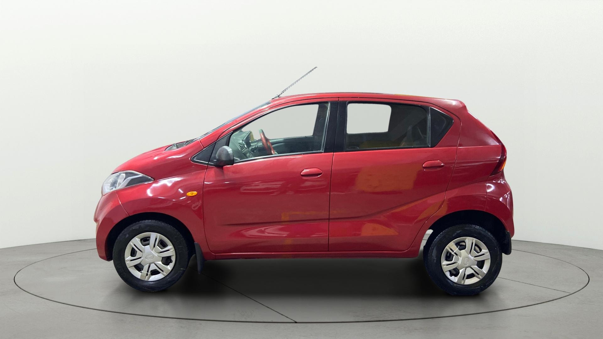 View 2018 Datsun Redi GO T(O)-1.0L Image 5 Used 2018 Datsun Redi GO T(O)-1.0L Image 5
