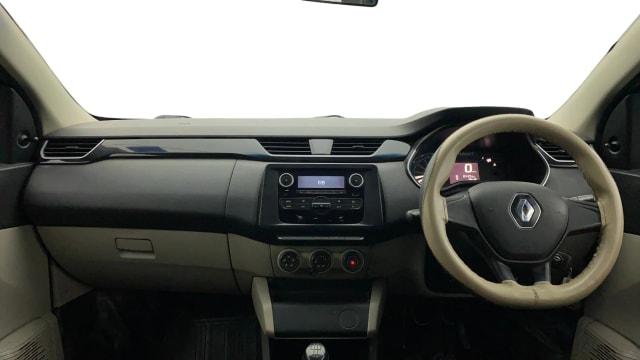 View Renault Triber Image 16 Used Renault Triber Image 16