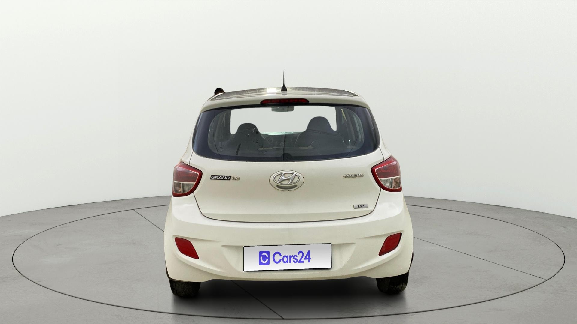 View 2015 Hyundai Grand i10 Magna 1.2 Kappa VTVT Image 38 Used 2015 Hyundai Grand i10 Magna 1.2 Kappa VTVT Image 38
